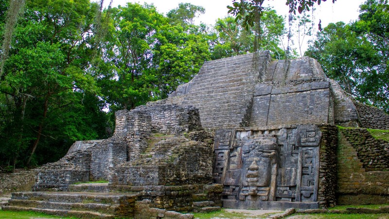 Lamanai Ruins River Safari